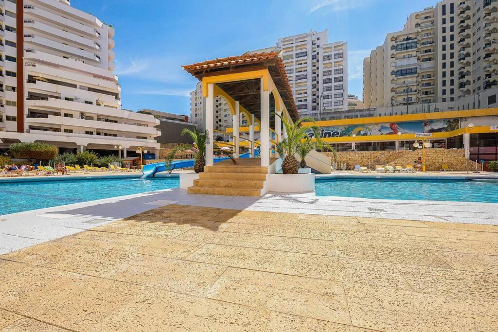 T2 With Pool, 300M From The Beach Portimão Εξωτερικό φωτογραφία