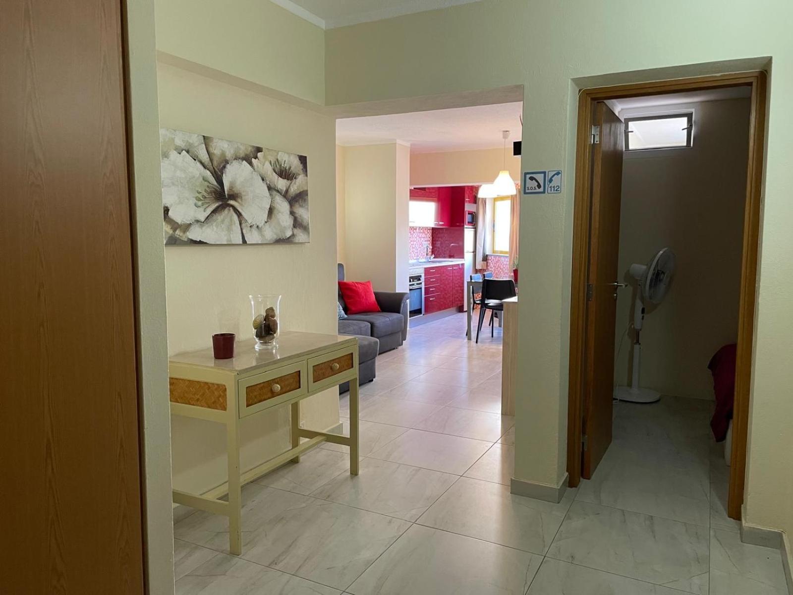 T2 With Pool, 300M From The Beach Portimão Εξωτερικό φωτογραφία